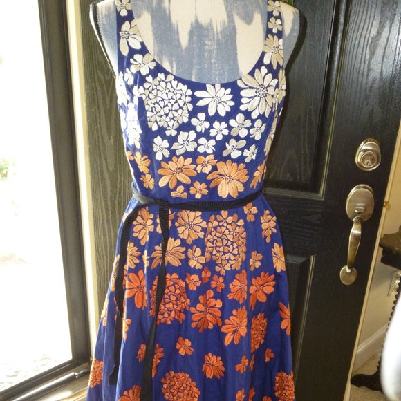 Anthropologie Dresses & Skirts - Meadow Rue Navy dress Orange embroidered flowers